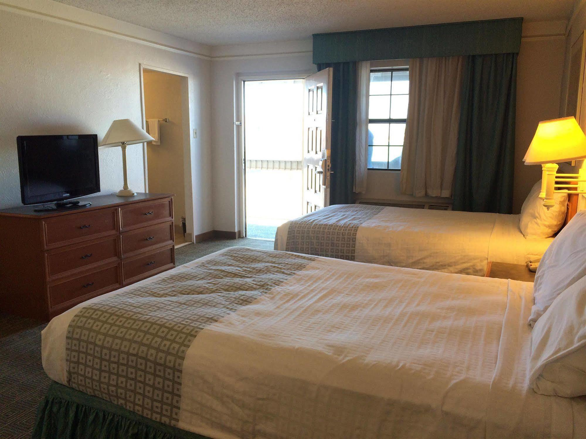 Hemp Inn Oklahoma City South Exteriör bild